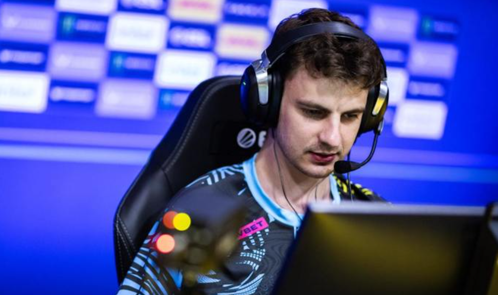 Оснащение этих 3 лучших предметов превращает Мартиса в грозного военного агрессора