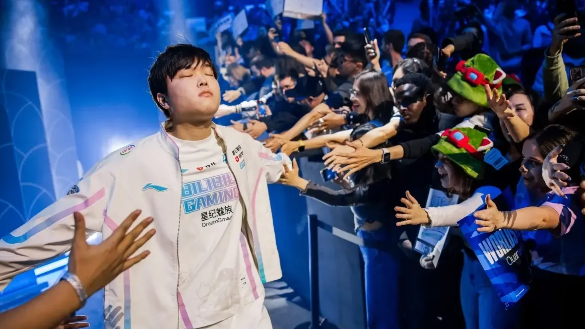 Обновление LoL Worlds 2024: Вейбо и BLG проходят в полуфинал